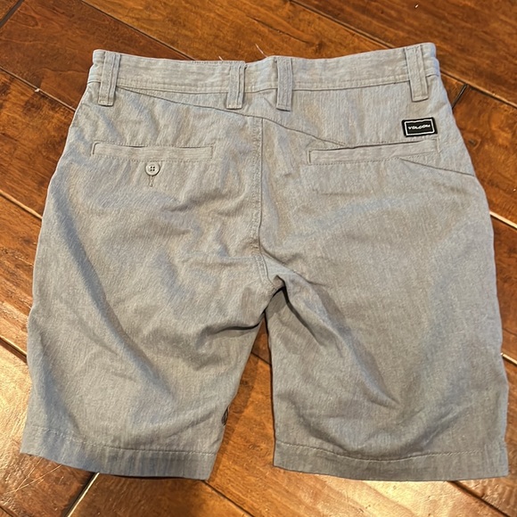 Volcom Shorts - Picture 2 of 3